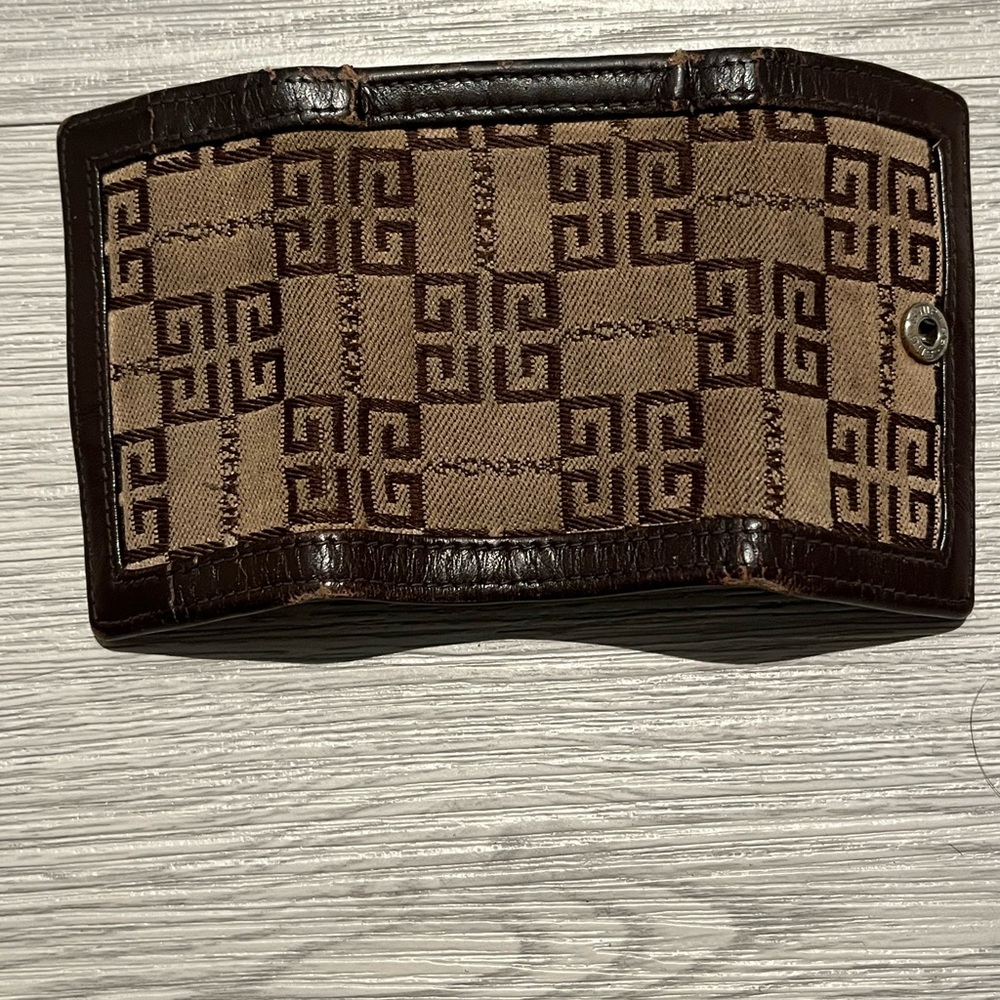 Givenchy Vintage Key Wallet